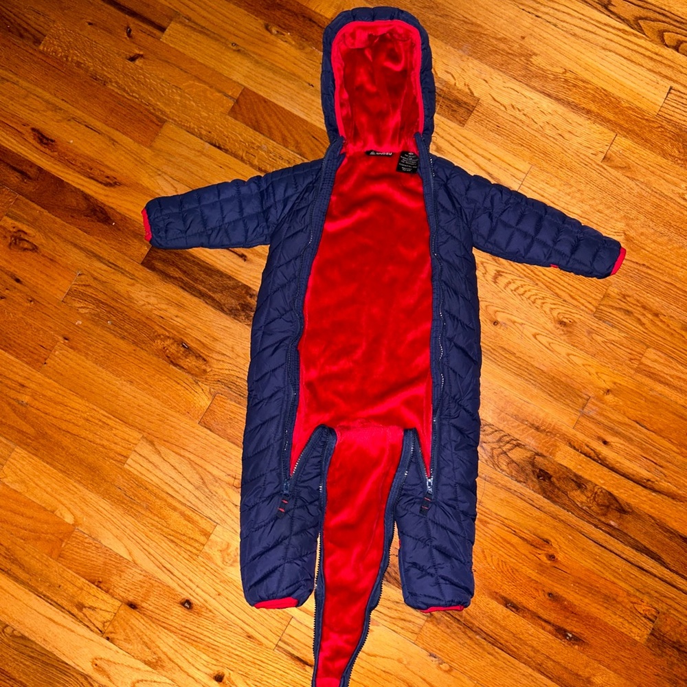 Snozu Snowsuit - Picture 3 of 3